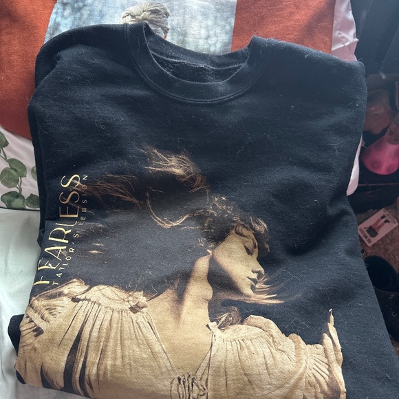 Taylor Swift Sweaters - Taylor swift Fearless Taylors version sweatshirt